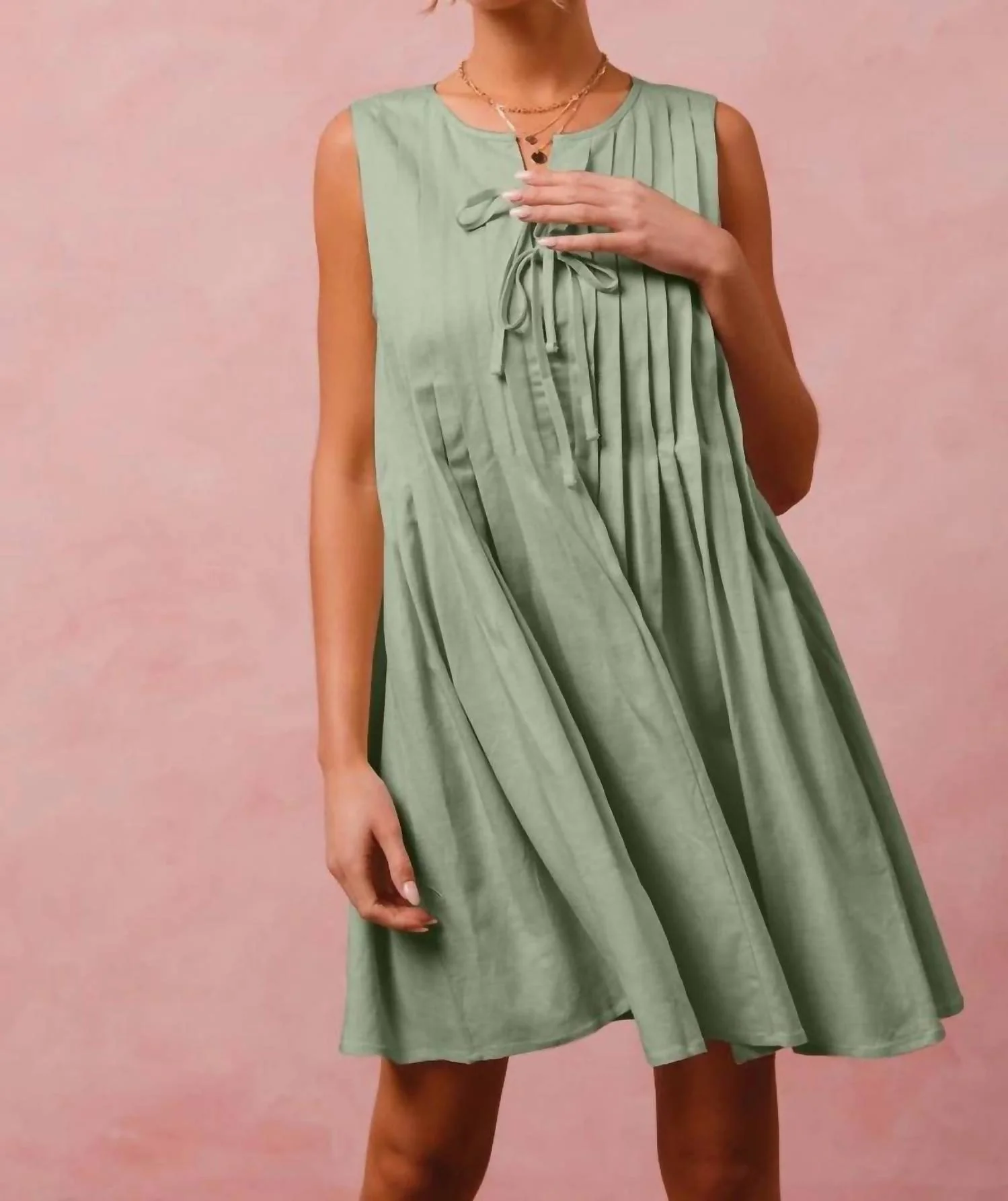 Women's Box Pleated Sleeveless Dress In Green