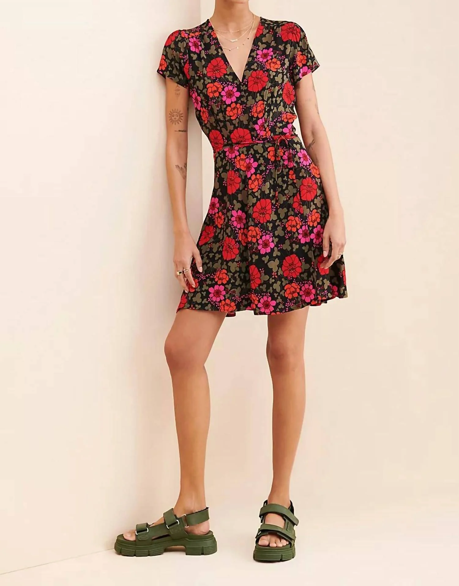 Women's Cleo Wrap Mini Dress In Black, Red