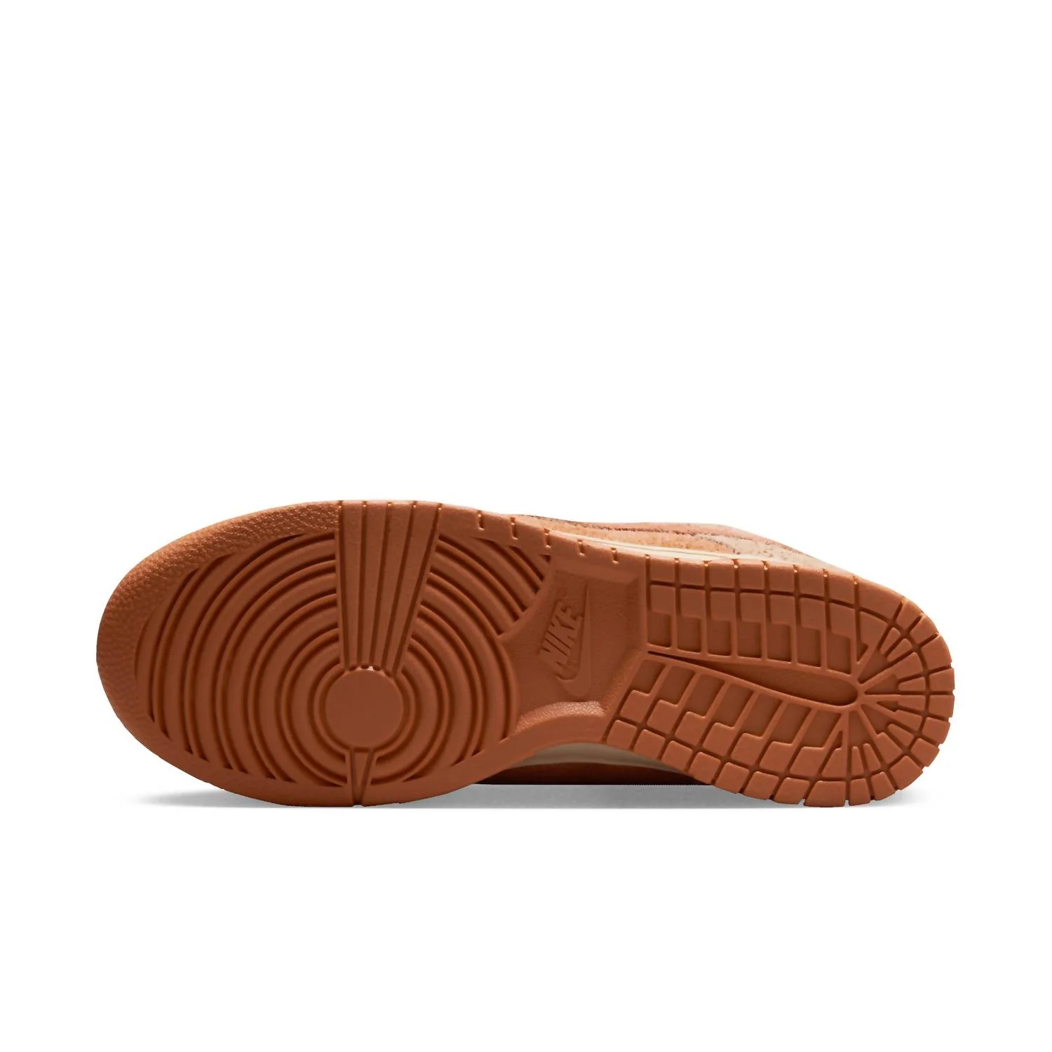 Women's Dunk Low Sneakers In Burnt Sunrise Shimmer - Image 5