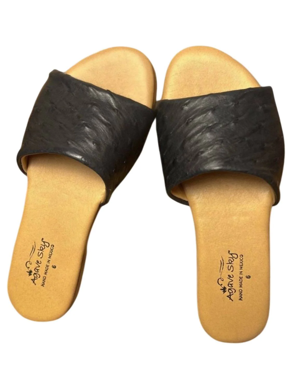 Women's Eva Flat Sandal In Black