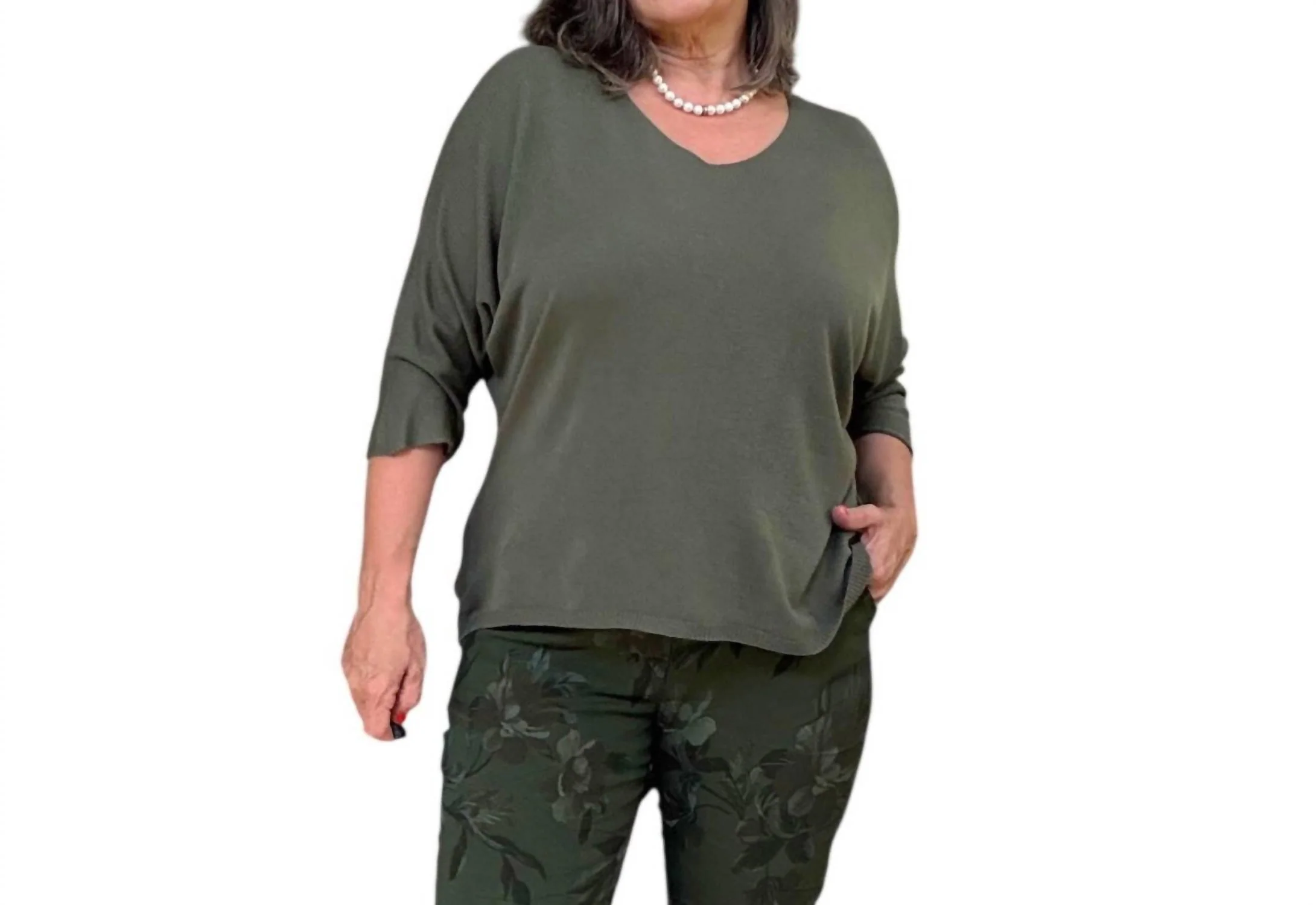 Women's Fine Knit Bat Sleeve Sweater In Antique
