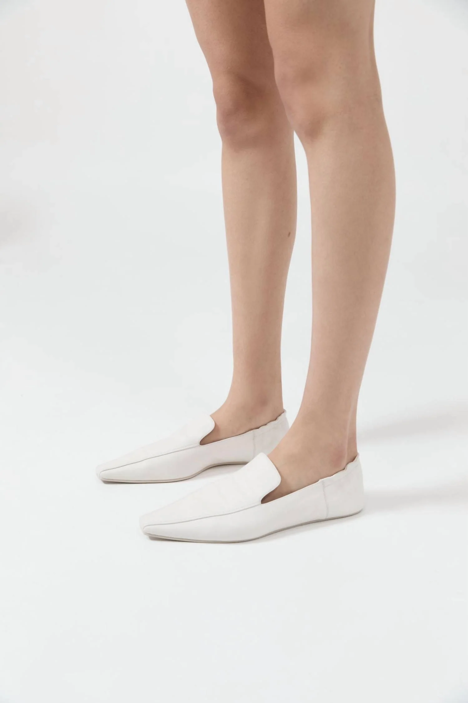 Women's Flat Loafer In White - Image 4