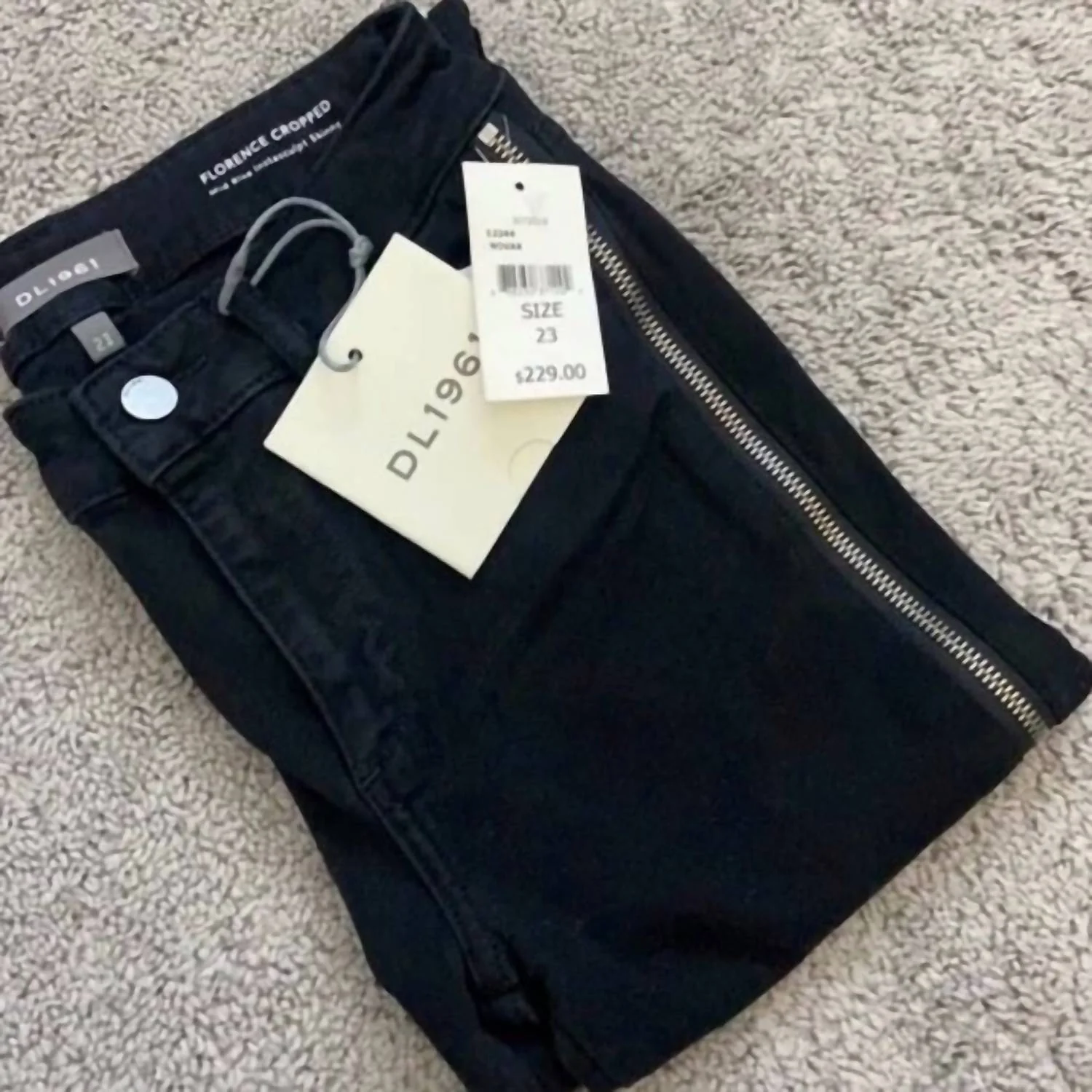 Women's Florence Cropped Novak Jeans In Black