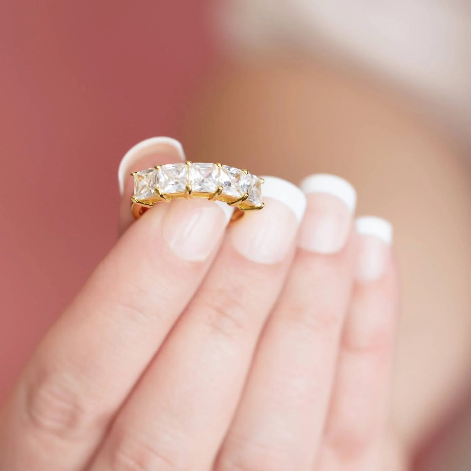 Women's Lauren Engagment Ring In Gold - Image 4