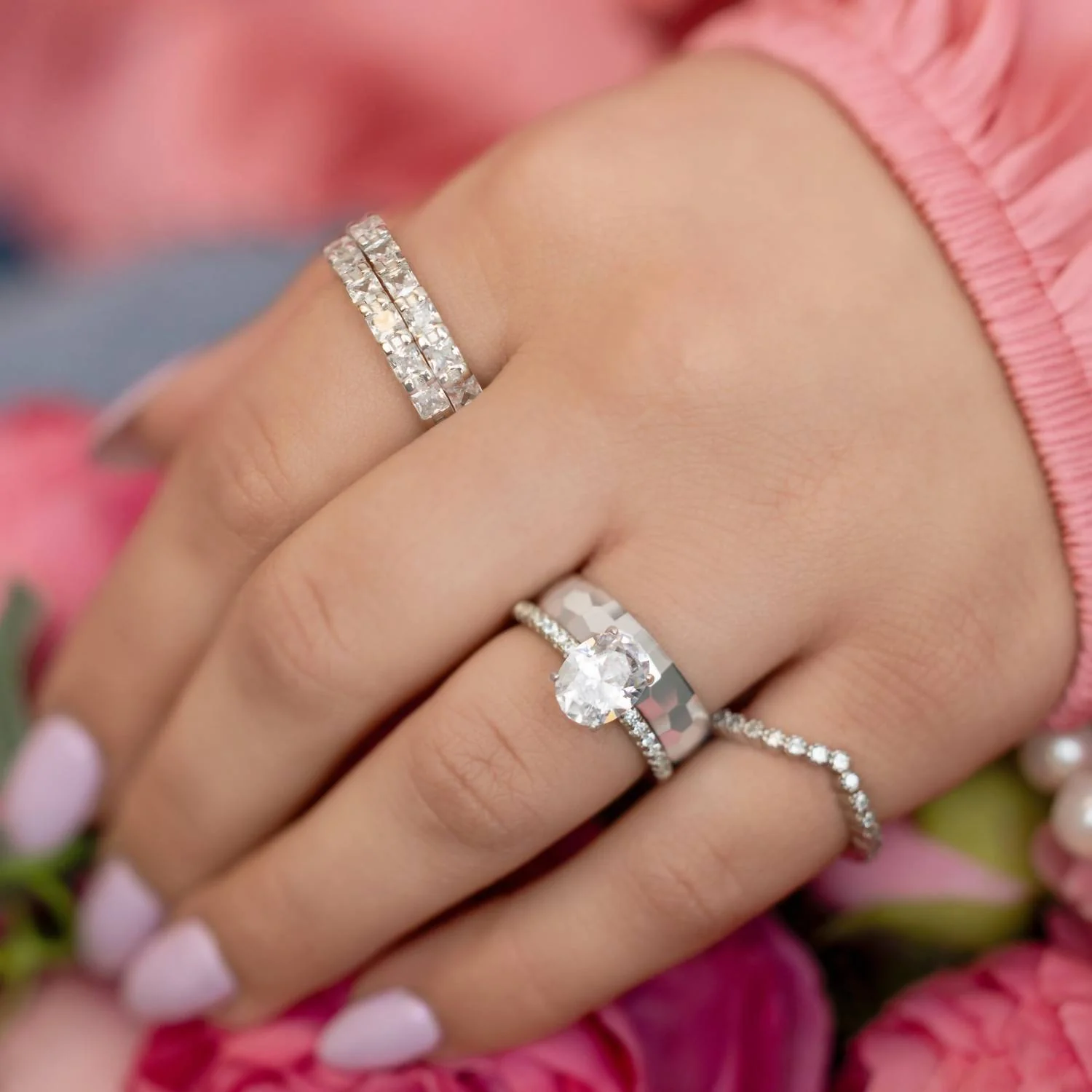 Women's Lila Band Ring In Silver - Image 3