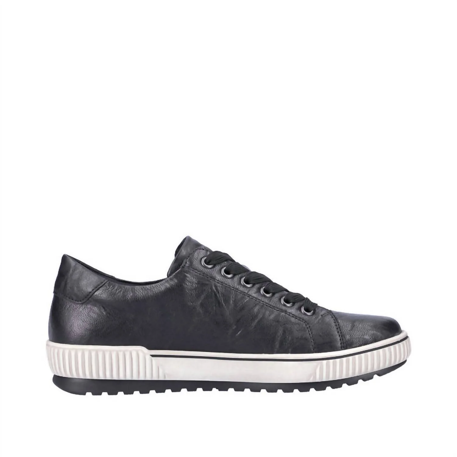 Women's Maditta 00 Shoes In Black