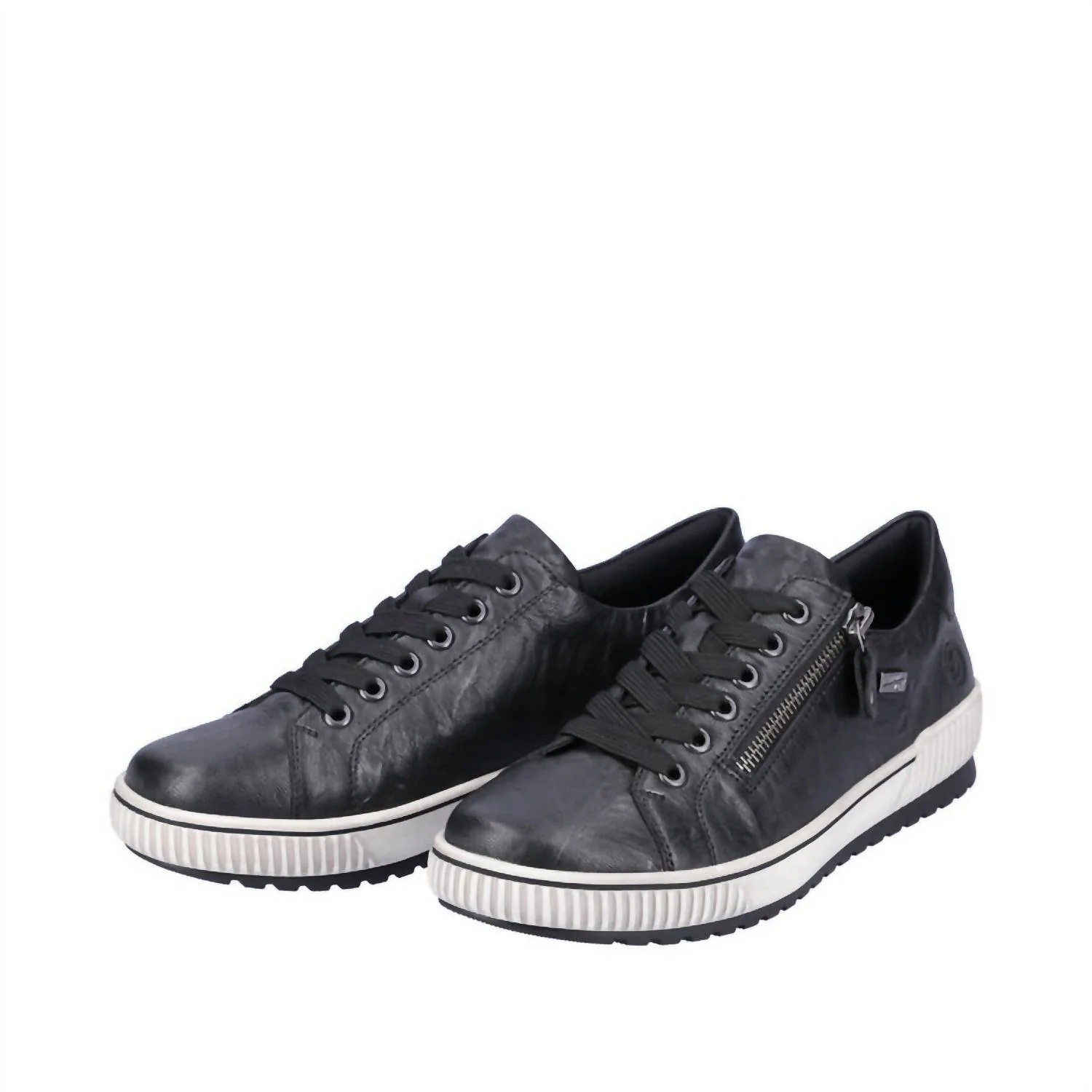 Women's Maditta 00 Shoes In Black - Image 2