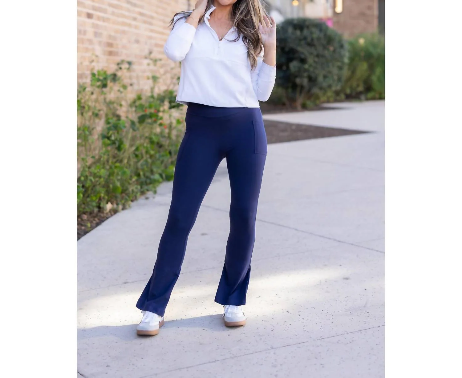 Women's Niko Flare Leggings In Blue