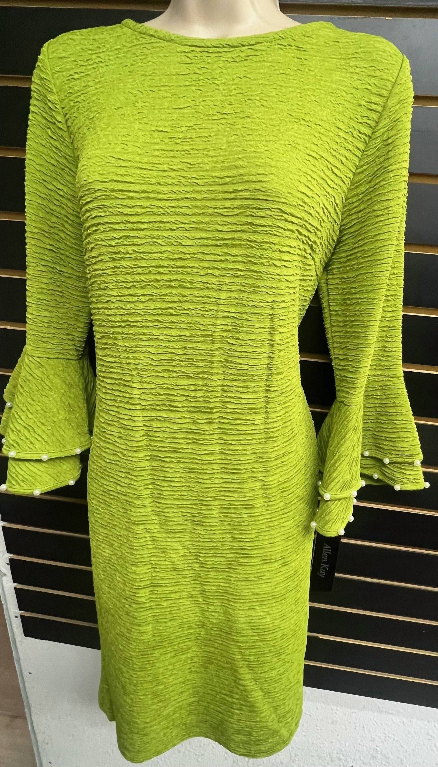 Women's Pearl Semi Sleeve Dress In Green