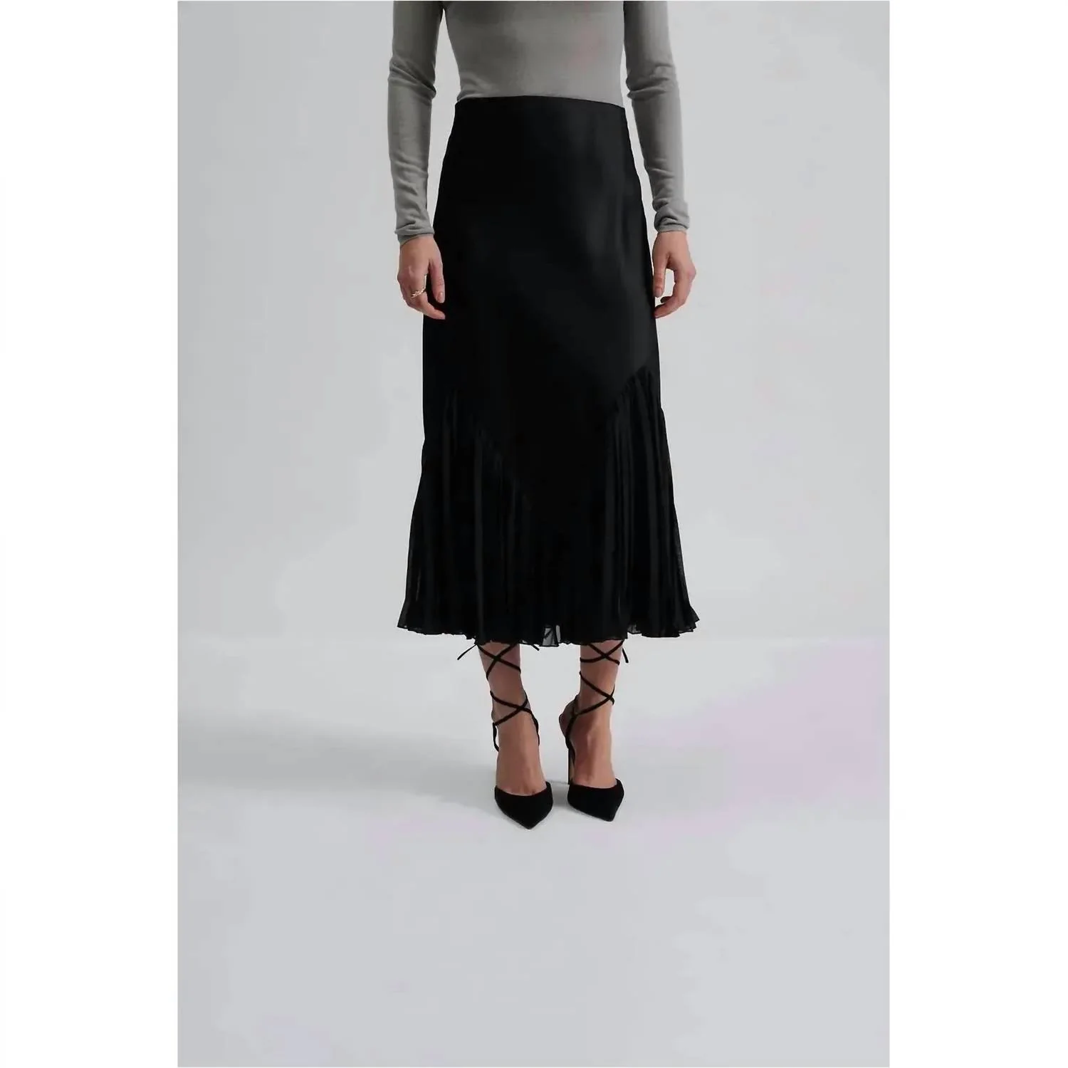 Women's Penelope Frill Detailed Midi Skirt In Black