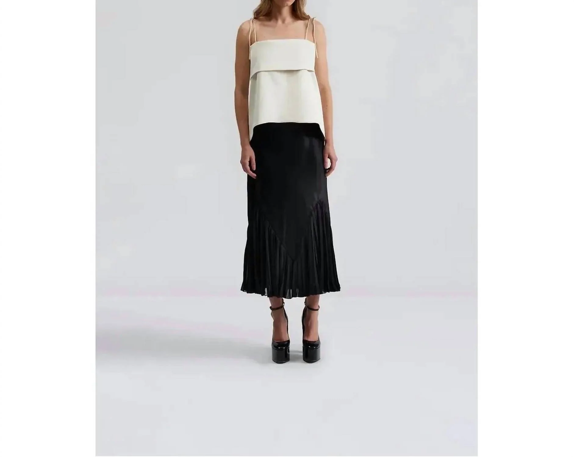 Women's Penelope Frill Detailed Midi Skirt In Black - Image 4