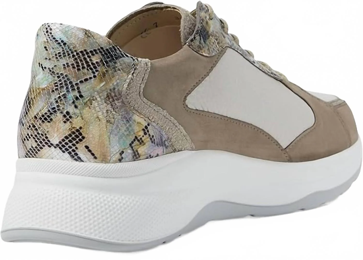 Women's Piccadilly Sneaker In Grey/beige/mountain - Image 4