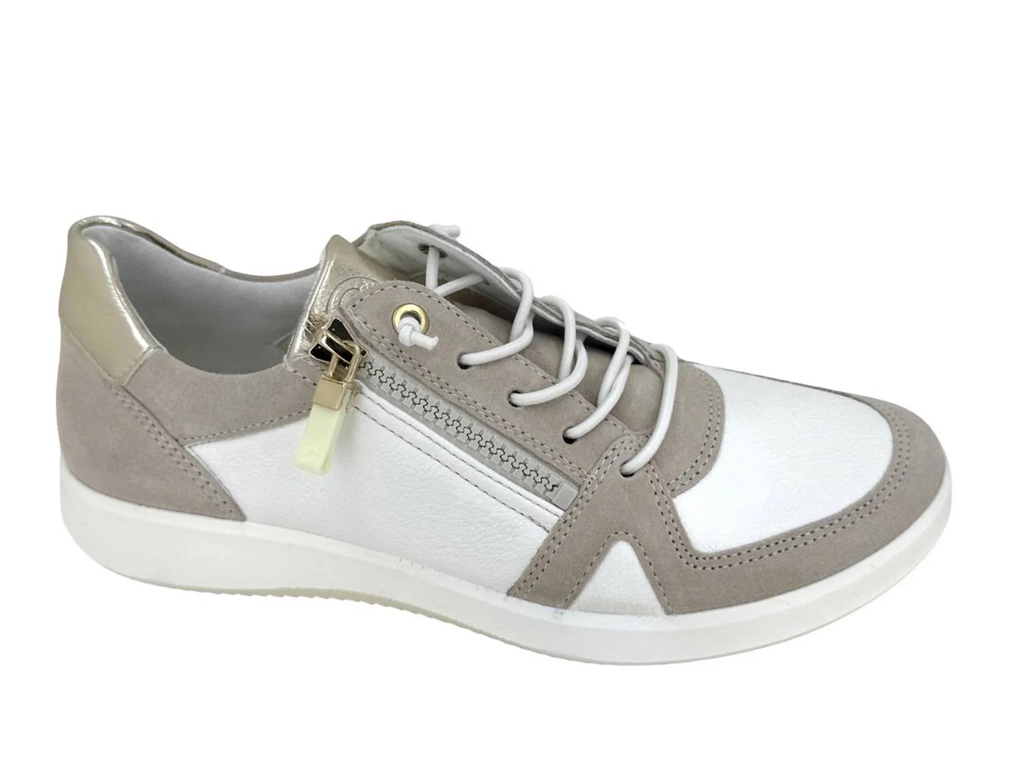Women's Riviera Sneaker In Cream