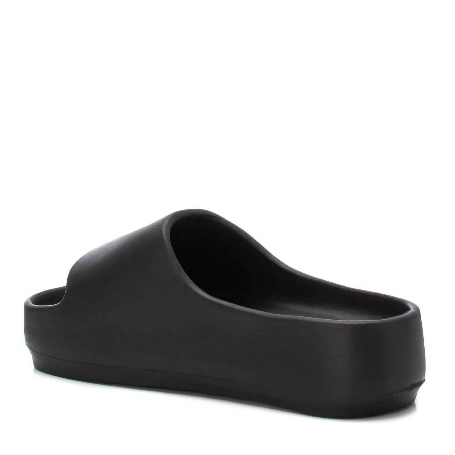Women's Rubber Sandals In Black - Image 3