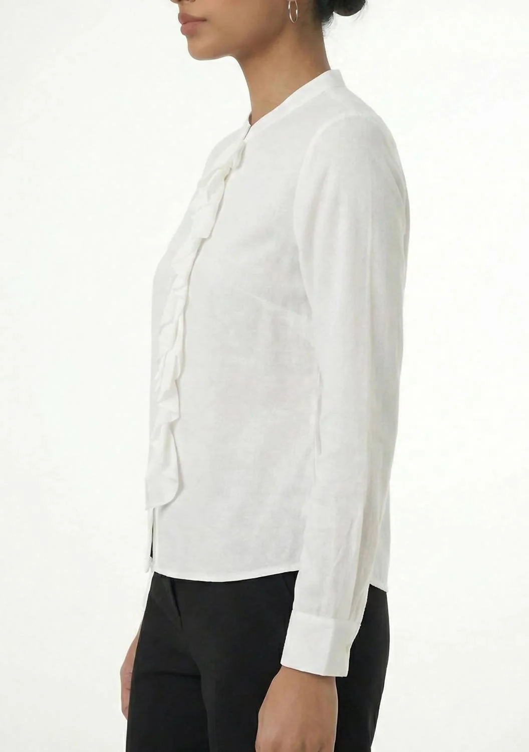 Women's Ruffle Linen Top In White - Image 4