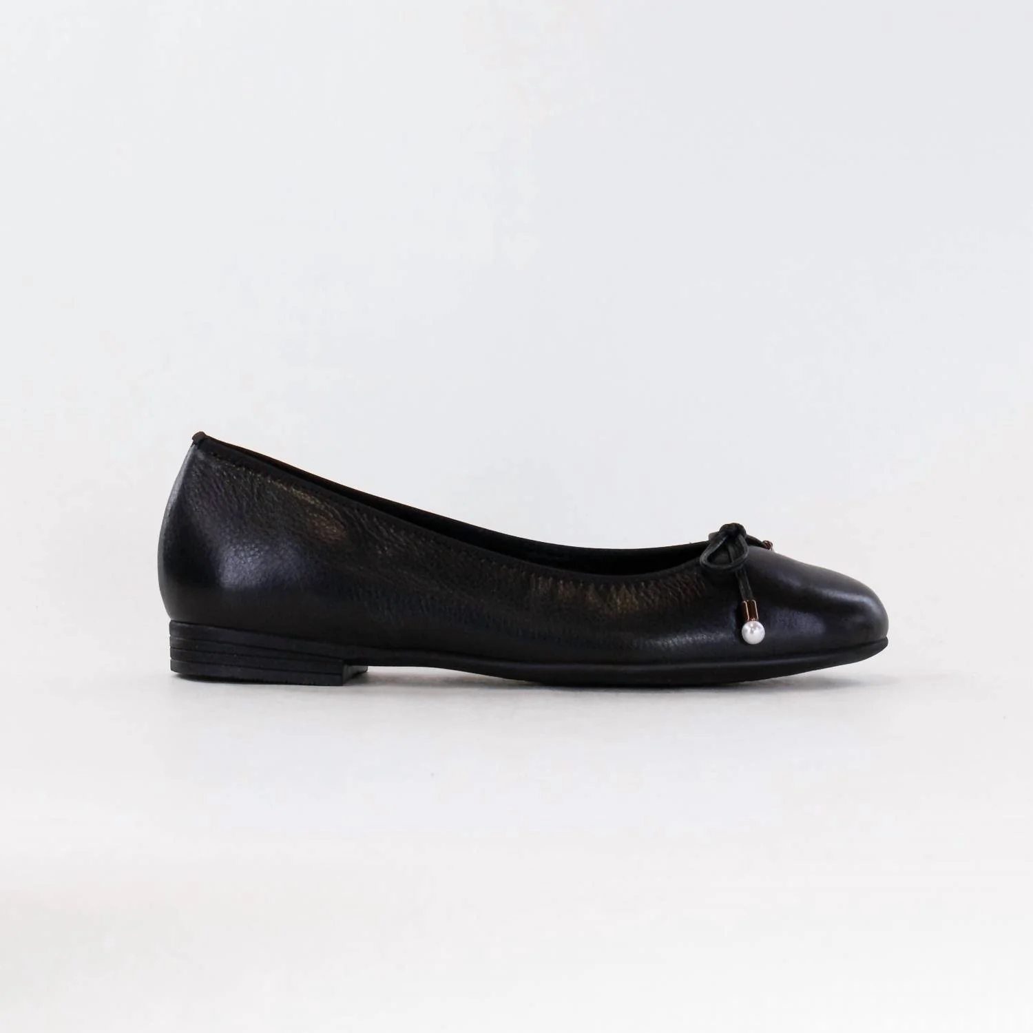 Women's Scout Bow Ballet Flat In Black - Image 2