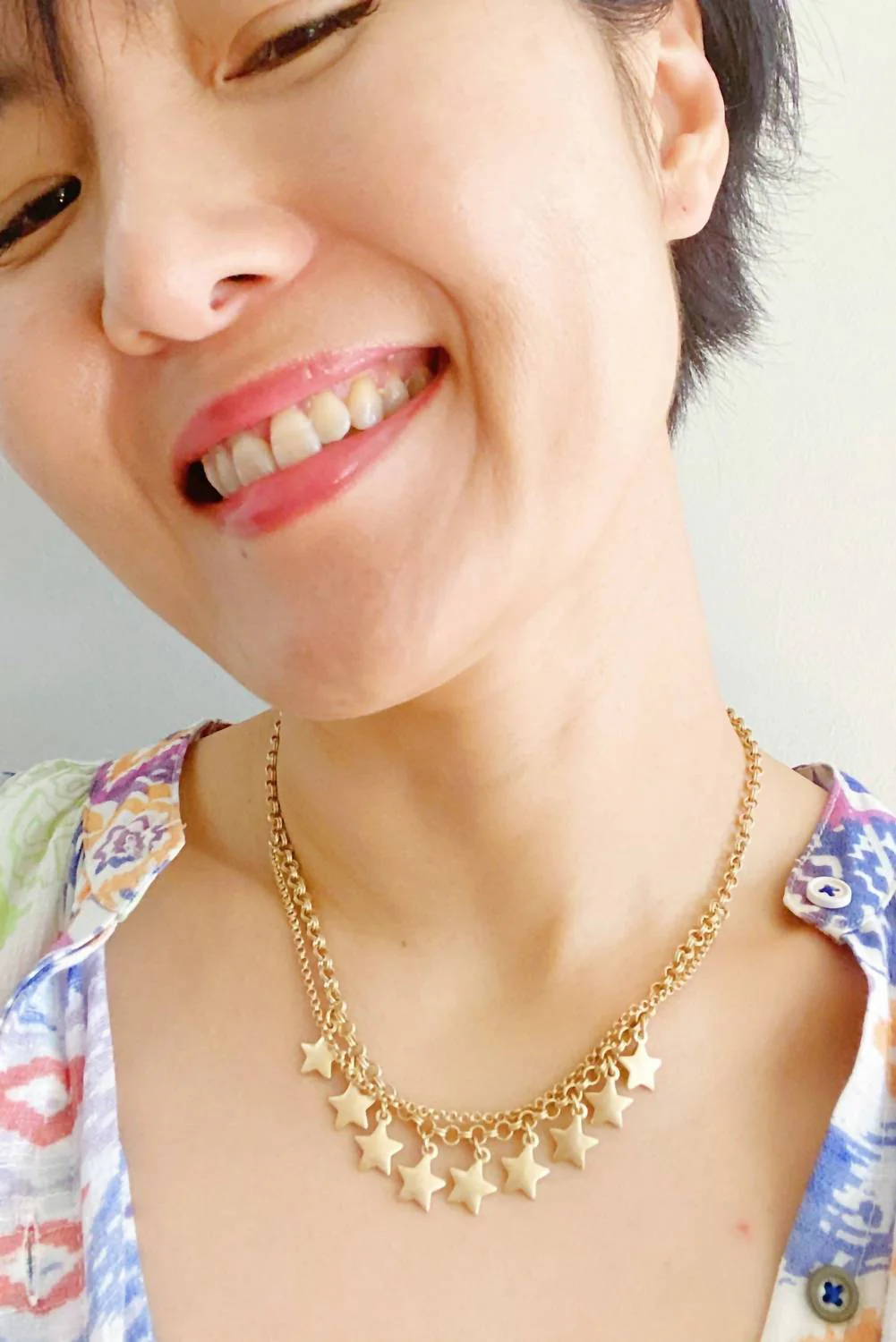 Women's Stars Of The Sky Star Charm Necklace In Gold - Image 2