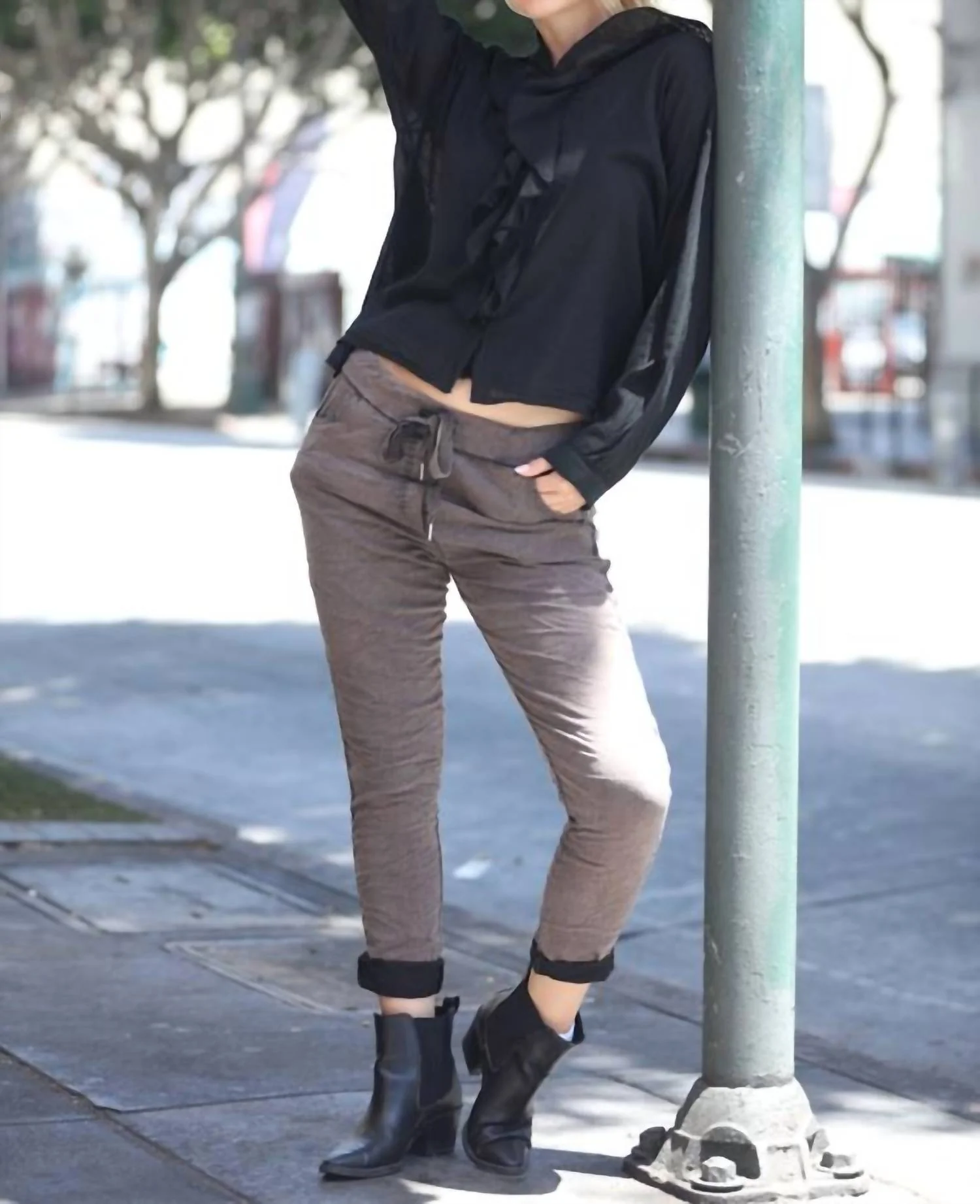 Wrinkled Skinny Pants In Grey - Image 3
