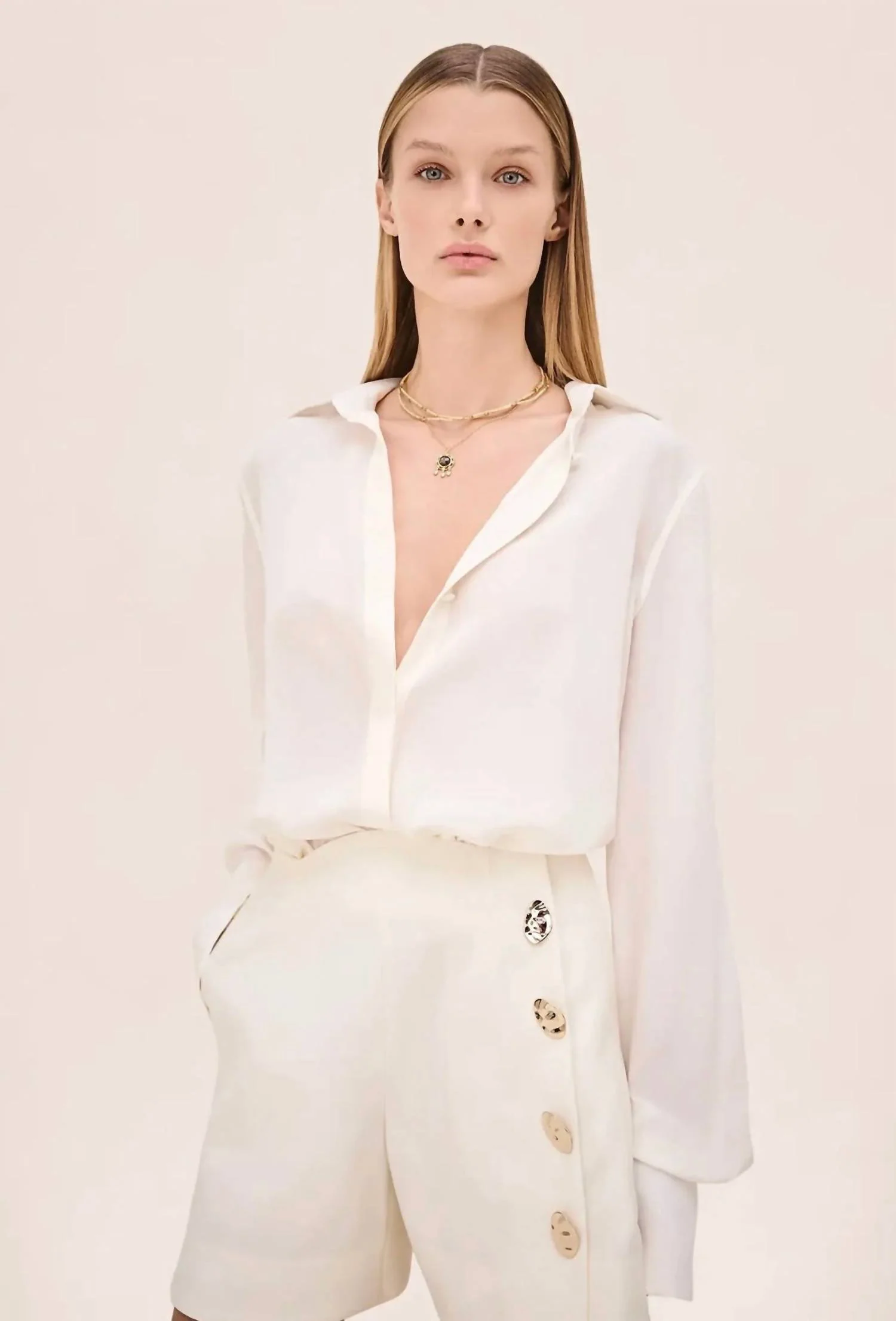 Xander High-Waisted Short In Ivory - Image 2